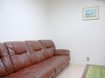 山本医院の待合室